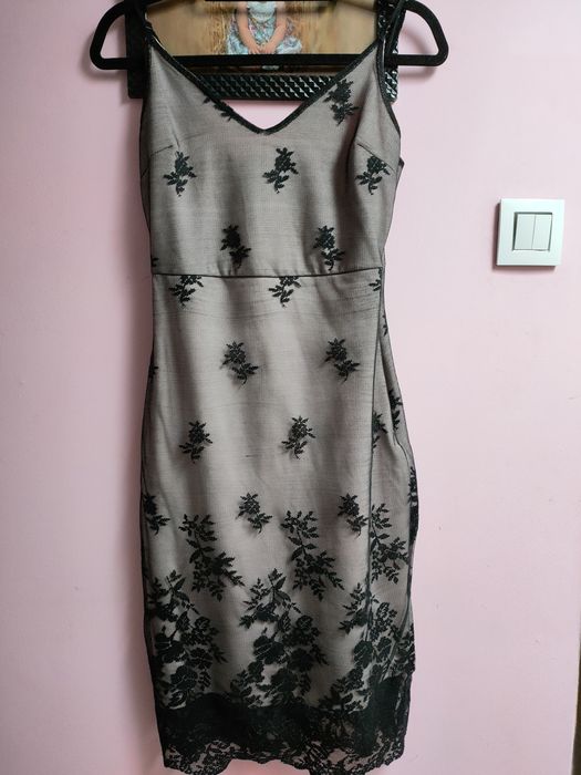 Dopasowana sukienka Mohito XS 34 koronka czarna siateczka na ramiączka