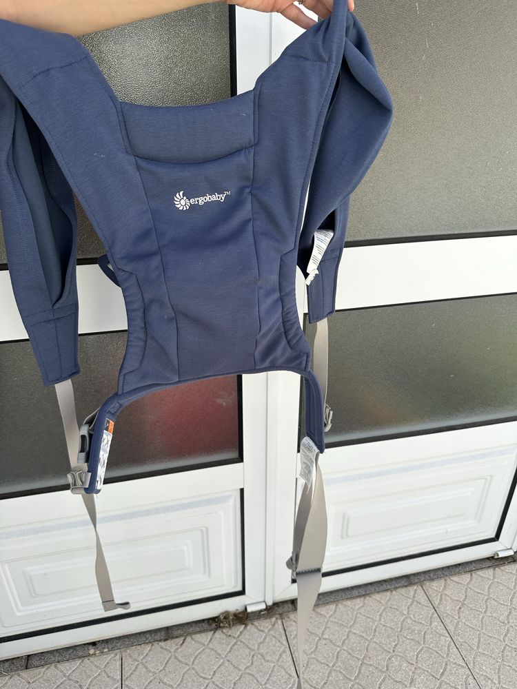 Ergobaby mochila porta-bebés (usado)