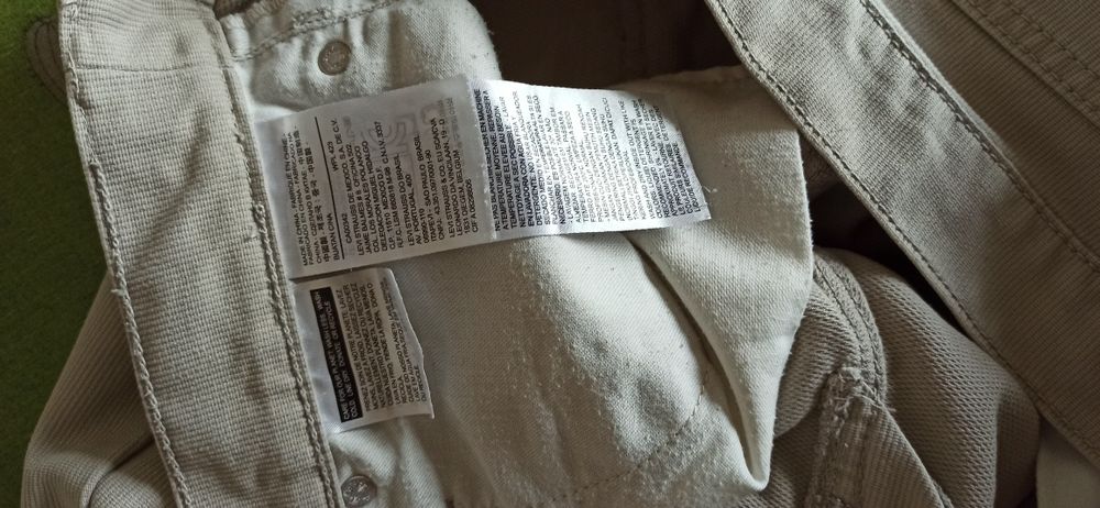 Джинси Levis 511