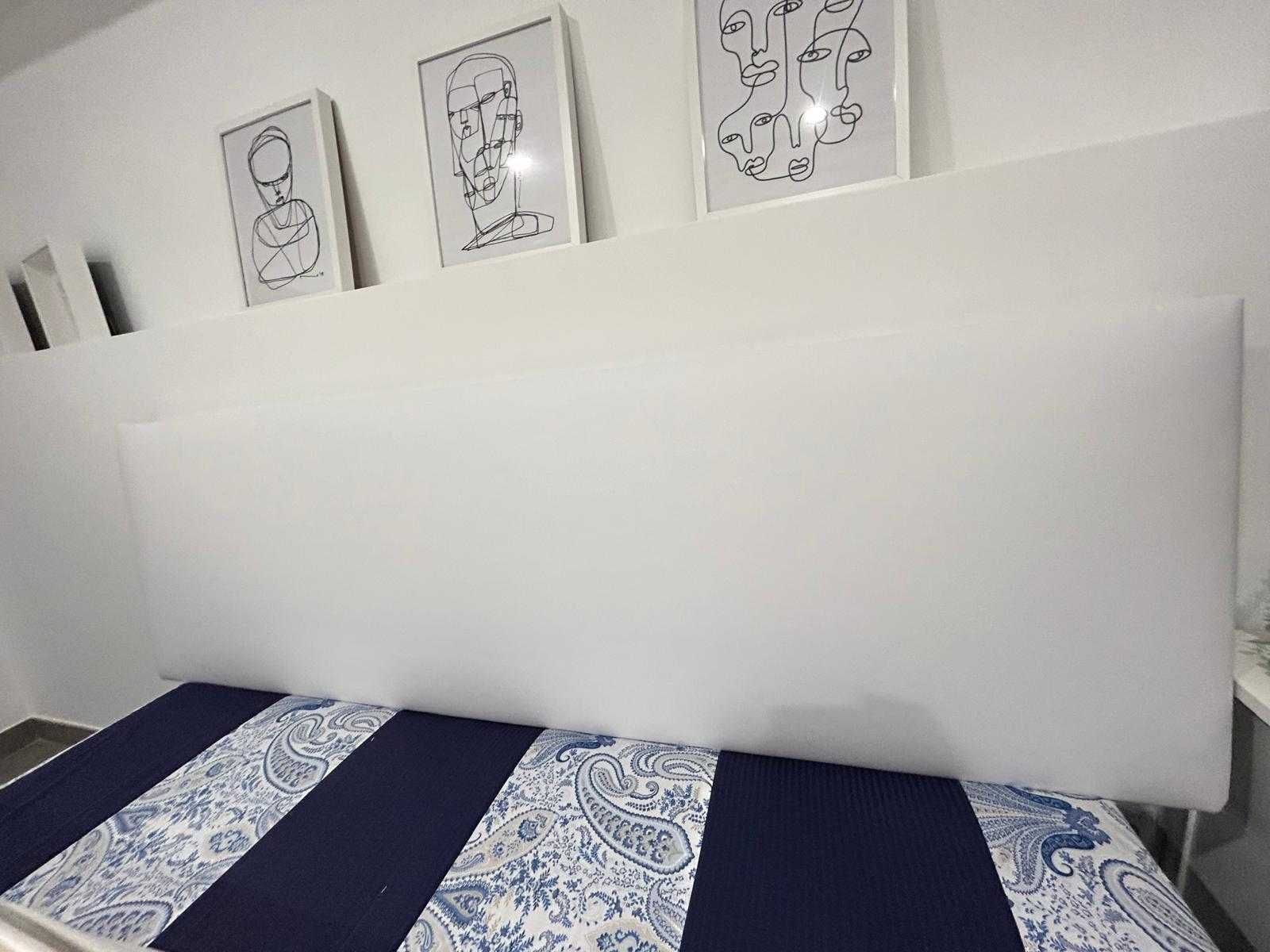 Cabeceira de cama de casal