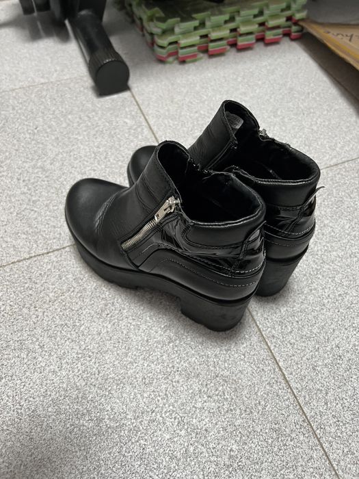 Sapatos senhora 36 em pele