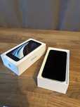 iPhone SE 2 generacji 64gb