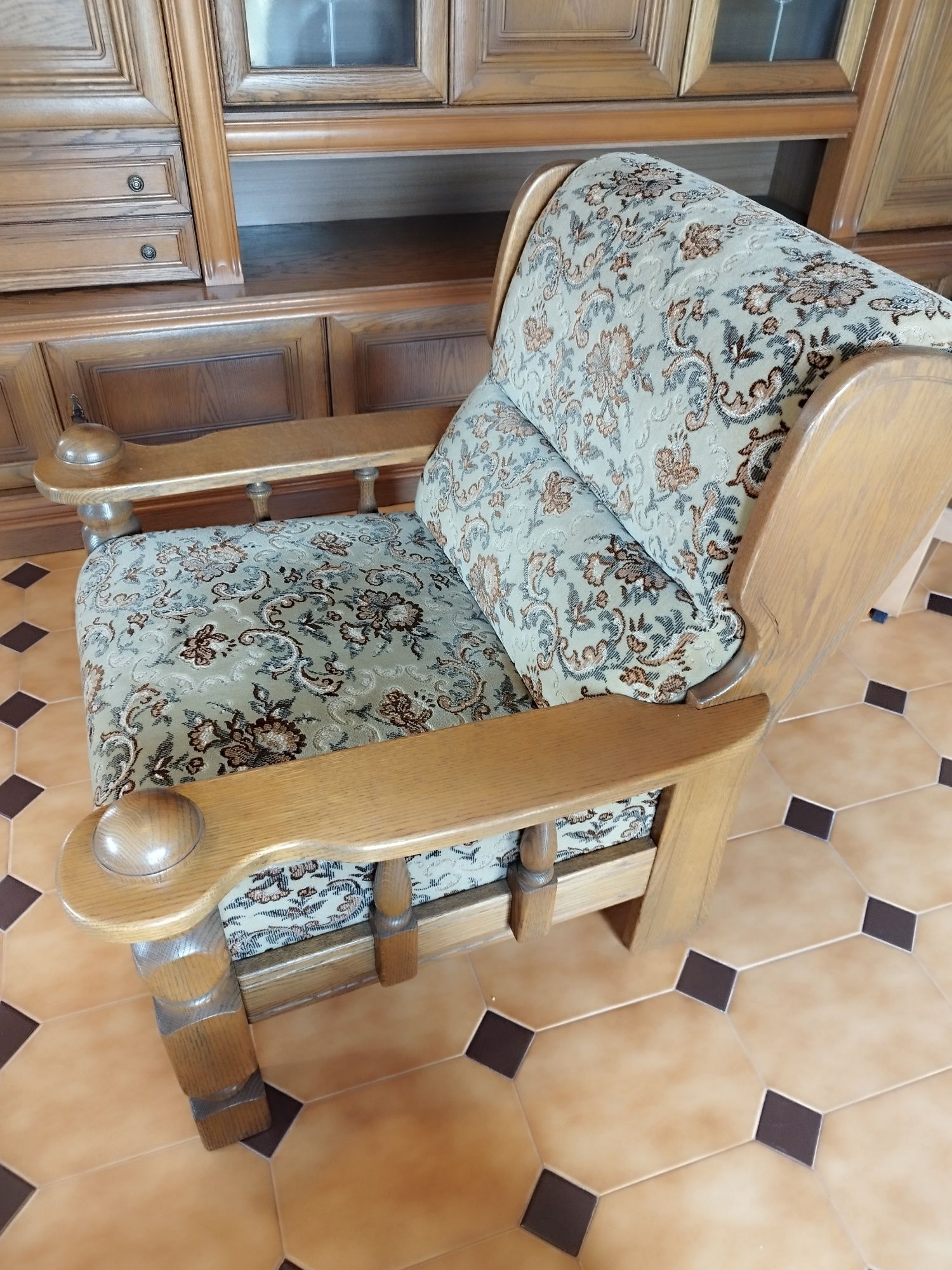Conjunto Sofás e Mesa Extensível