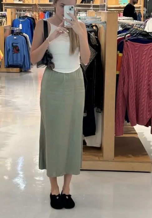 Вечірня атласна спідниця