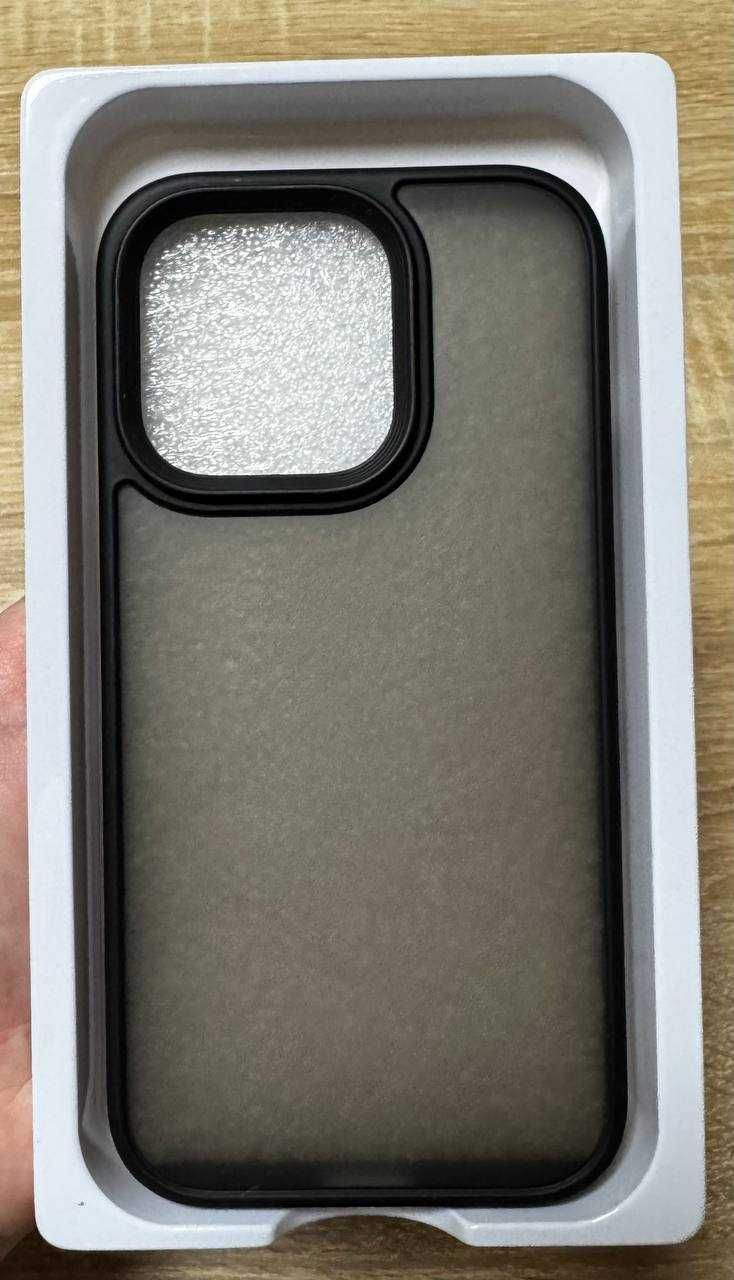 Чохли на iPhone 14 Pro