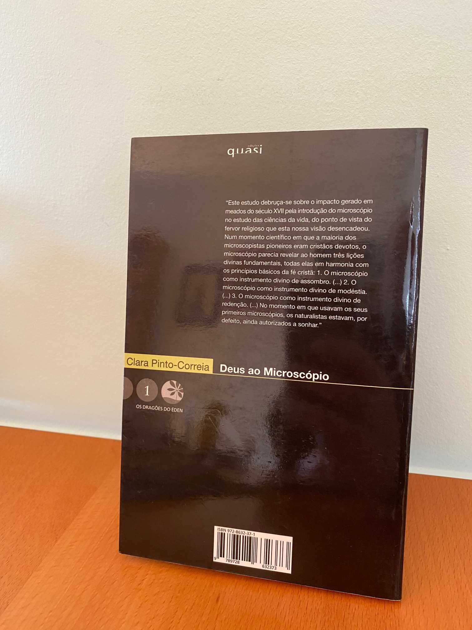 Deus ao Microscópio - Clara Pinto Correia
