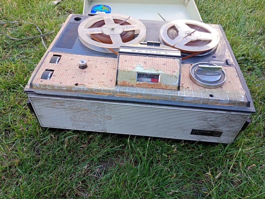 Magnetofon szpulowy zk 140T