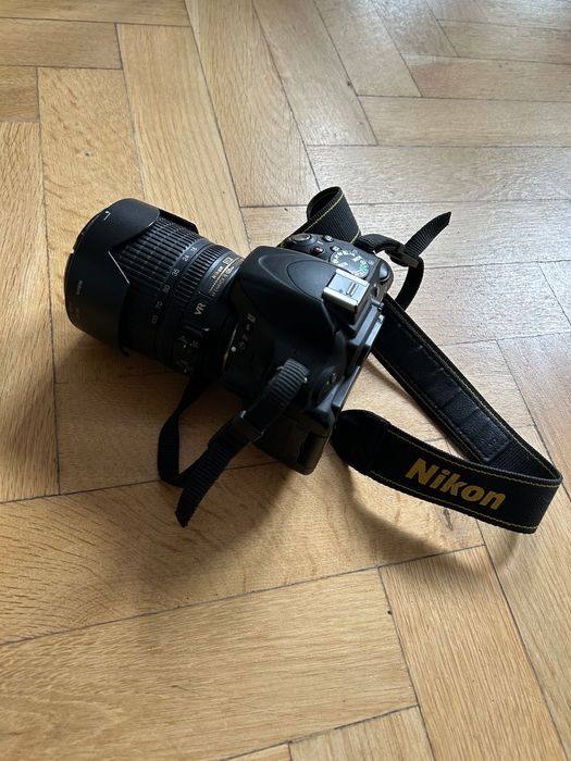 NIKON D5100 + dwa obiektywy 18-55mm i 18-105mm + akcesoria