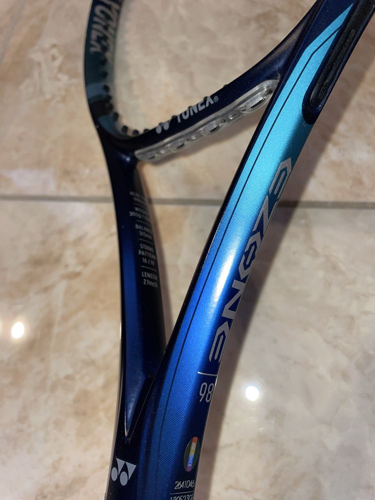 Raquete yonex ezone 98, grip 3