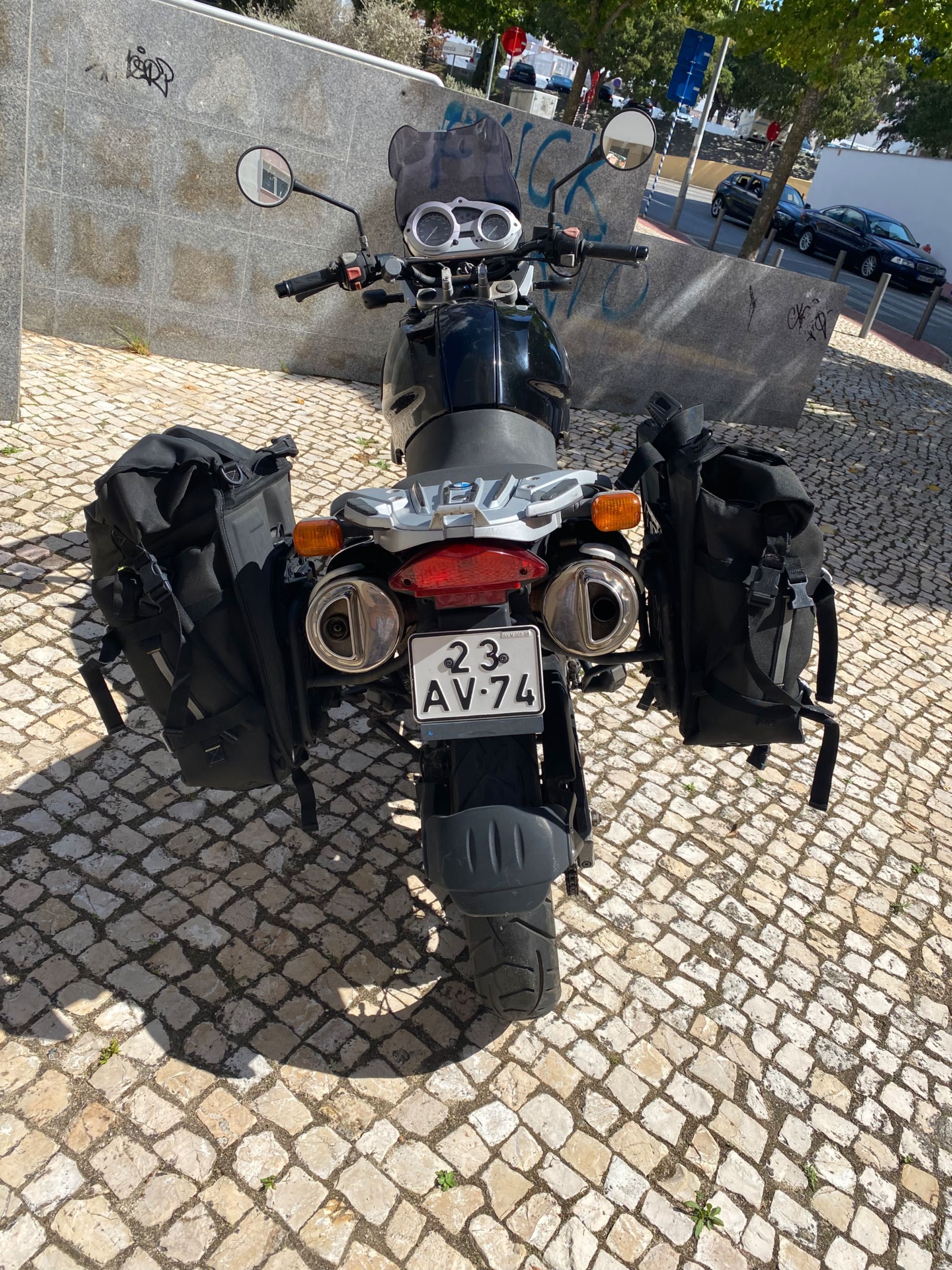 Mota BMW GS 650 f preta 2005