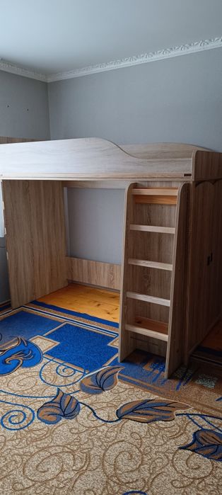 Ліжко гірка Валенсія