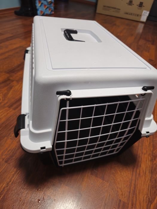 Большая переноска для животных, кот , собака в идеальном состоянии