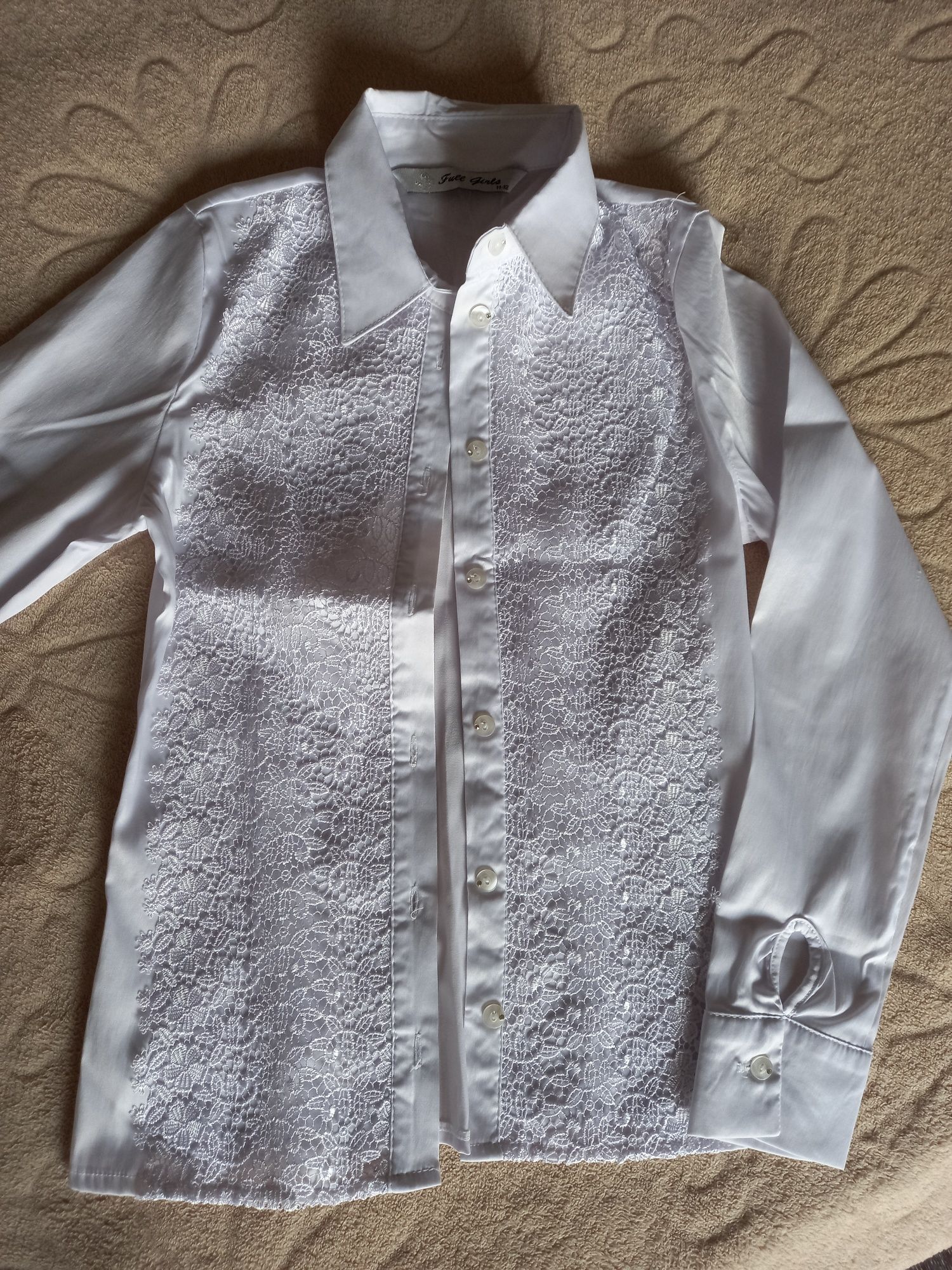 Новая нарядная белая блузка/рубашка р. 152