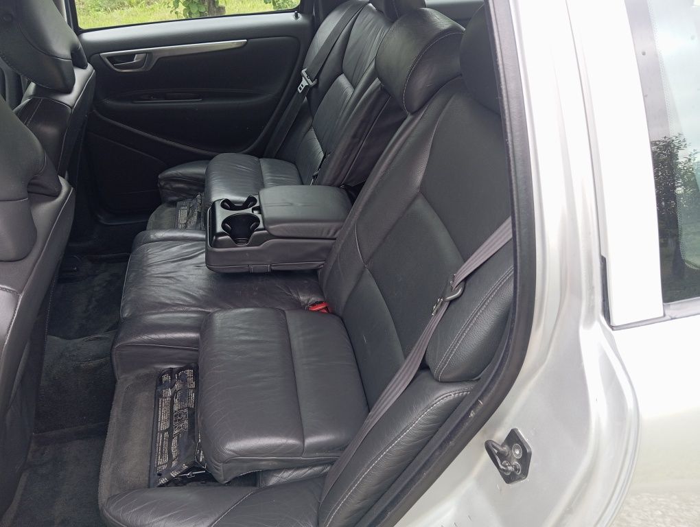 Volvo V70 2.4 d5