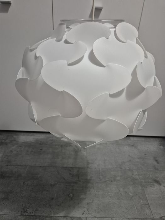 Lampa IKEA wisząca abażur