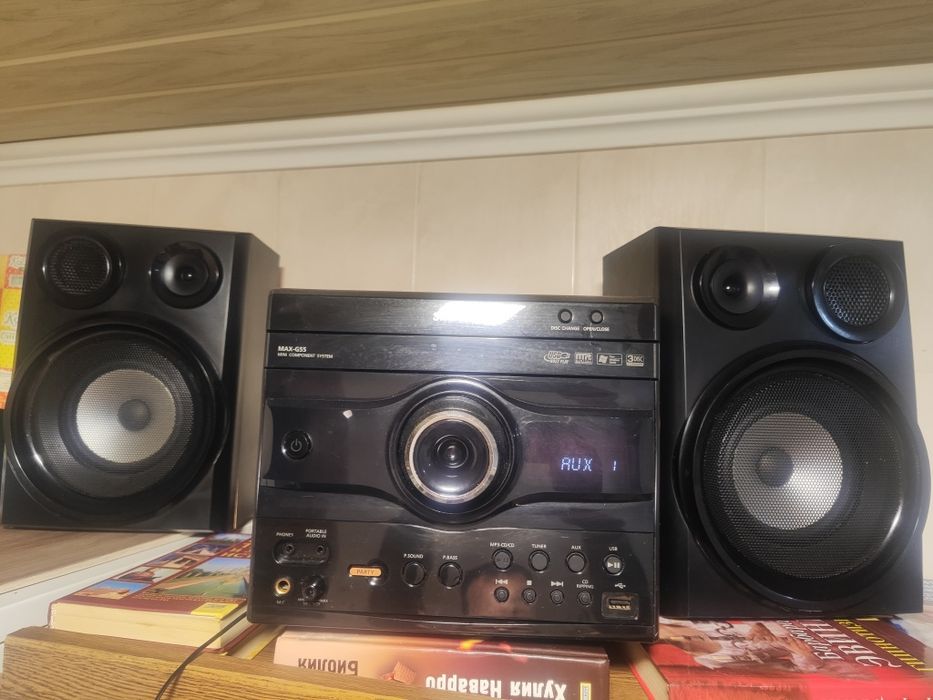 Музичний центер Samsung