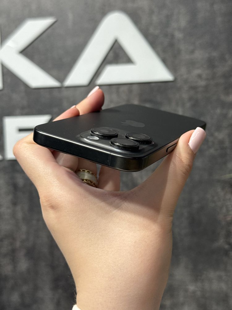 iPhone 15 Pro Black Titanium,256GB,Neverlock,100%Акб,Оплата частинами