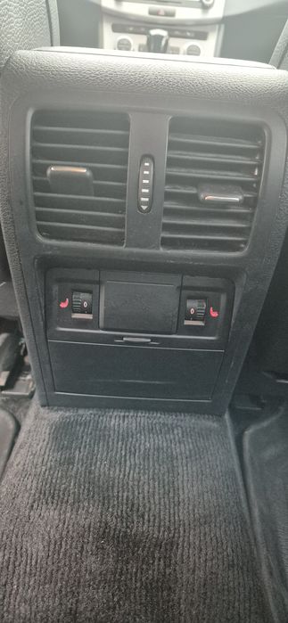VW Passat  Alltrack b7