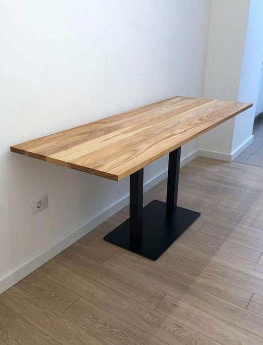 Сходи з натурального дерева — ясен, дуб. Виготовлення під замовлення!