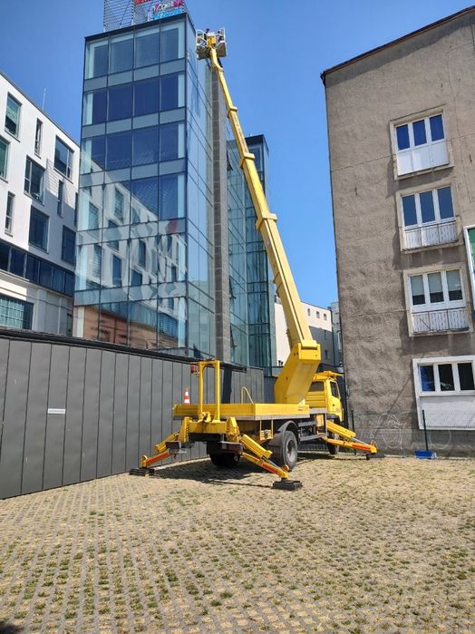 Podnośniki koszowe WYNAJEM, cięcie drzew, usługi dekarskie