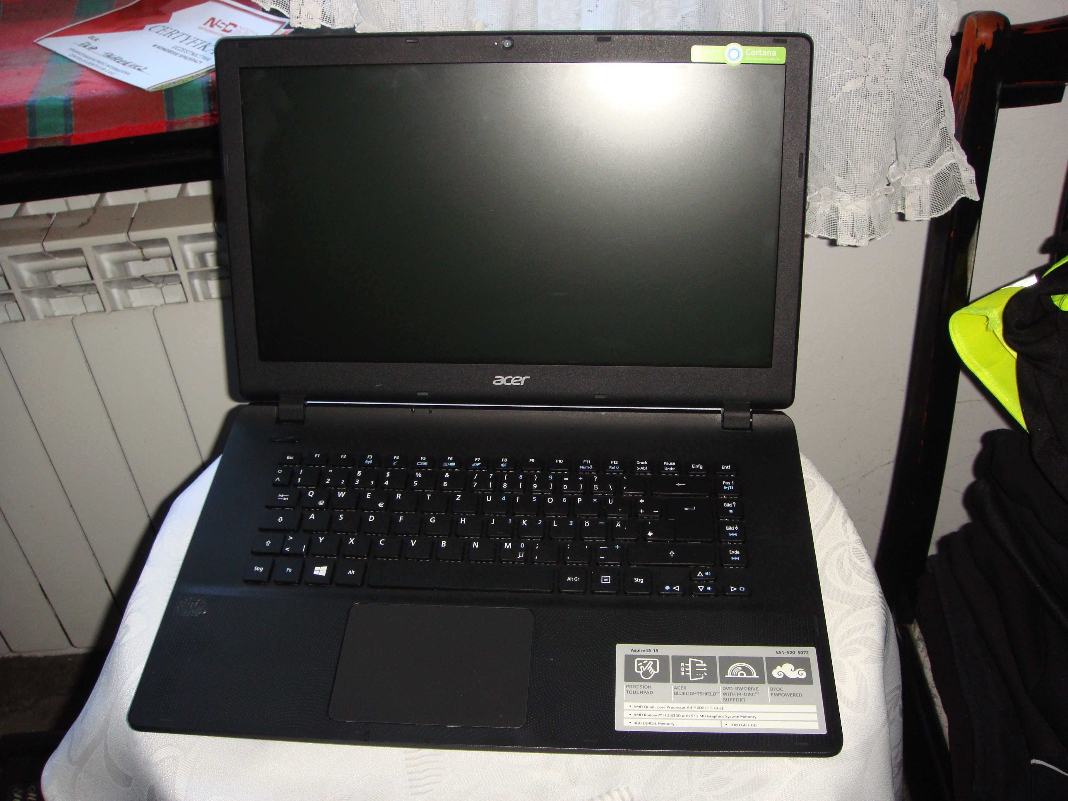 Laptop ,,, ACER  4 -  Ram , Dysk ,  1 - Tera