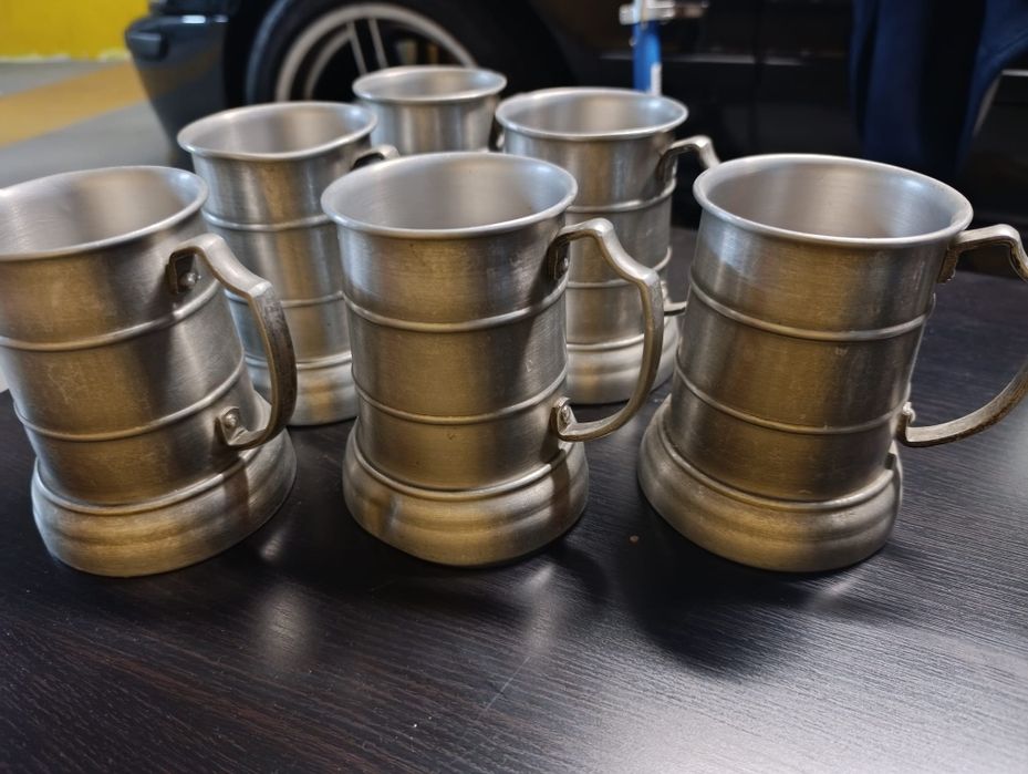 6 Canecas em estanho