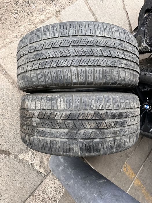 Пара зимових шин 275.40.R20