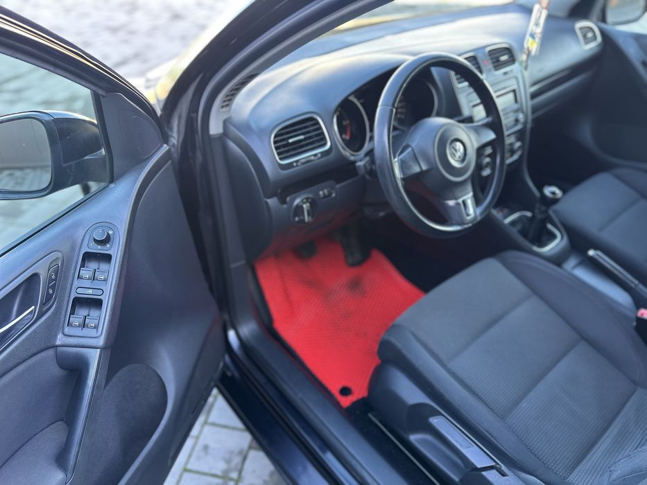 Volswagen GOLF 2010 2.0TDI Clima