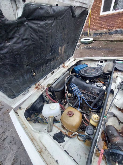 На повному ходу, сів поїхав