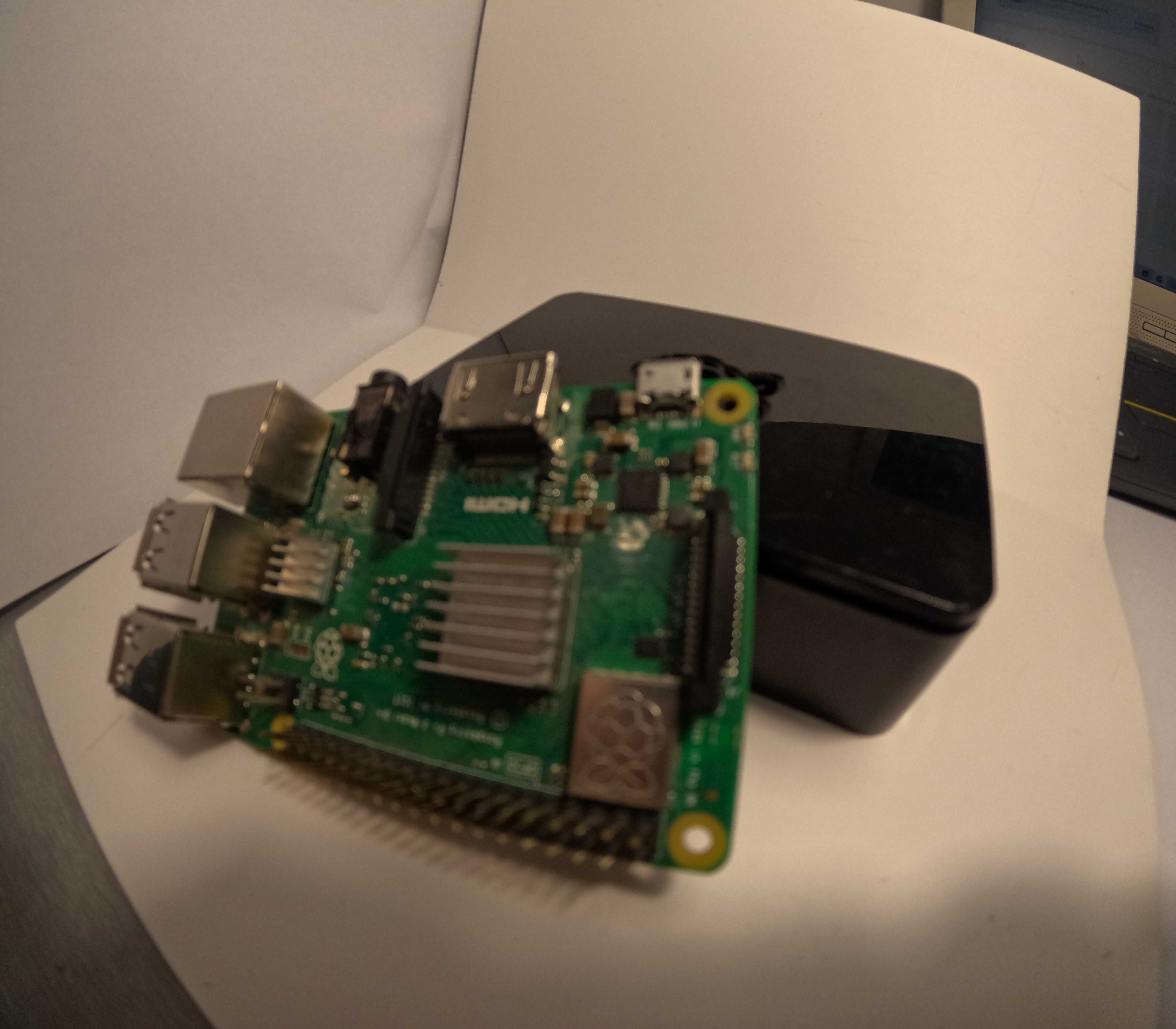 Raspberry pi 3 model b+ (+ czarna obudowa)