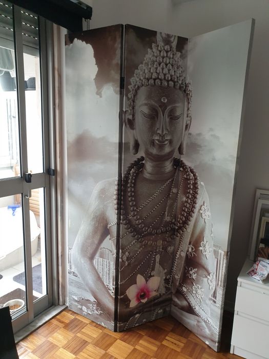Biombo com imagens de BUDA