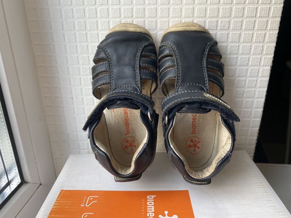 Шкіряні сандалі biomecanics 23 р. barefoot