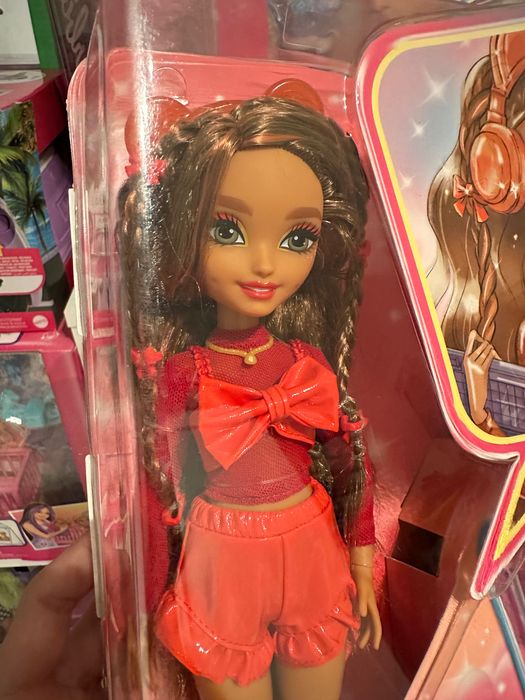 Barbie Teresa (Dream Besties)