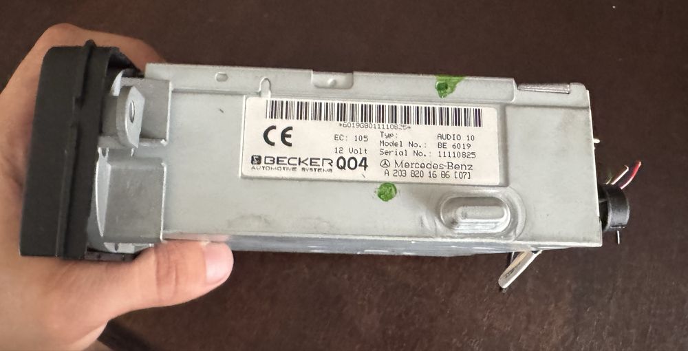 Rádio Mercedes Becker QO4 – Original