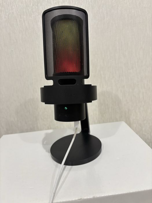 Микрофон Ampligame A8 plus