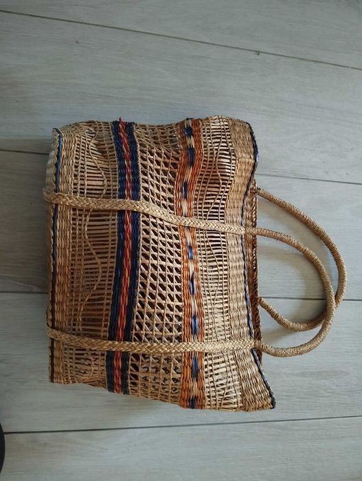 Koszyk wiklinowy