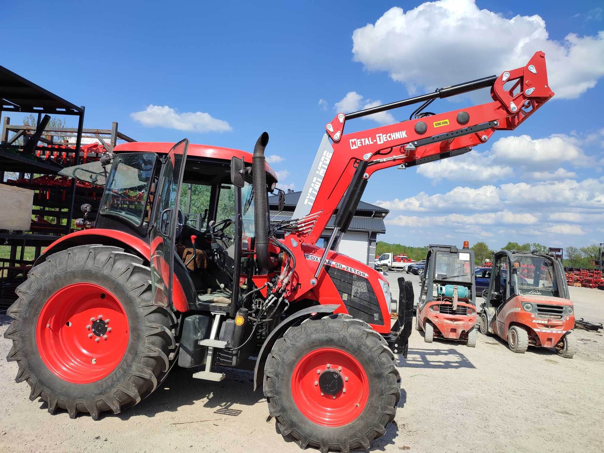 Tur Ładowacz Metal Technik 1600kg,  Zetor, Ursus  MTZ, Case MONTAŻ,