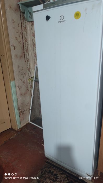 Продам морозильну камеру