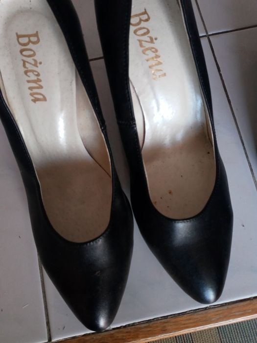 Czylenka czarne obcas Bozena wsuwane 37