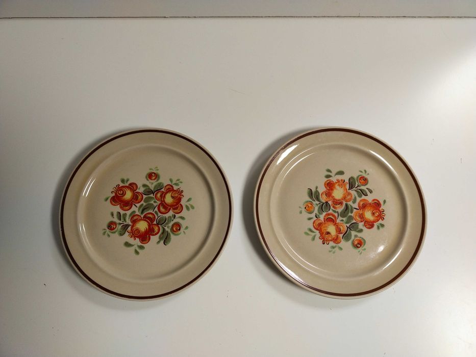 Dwa ceramiczne talerze Ceramika Pruszków