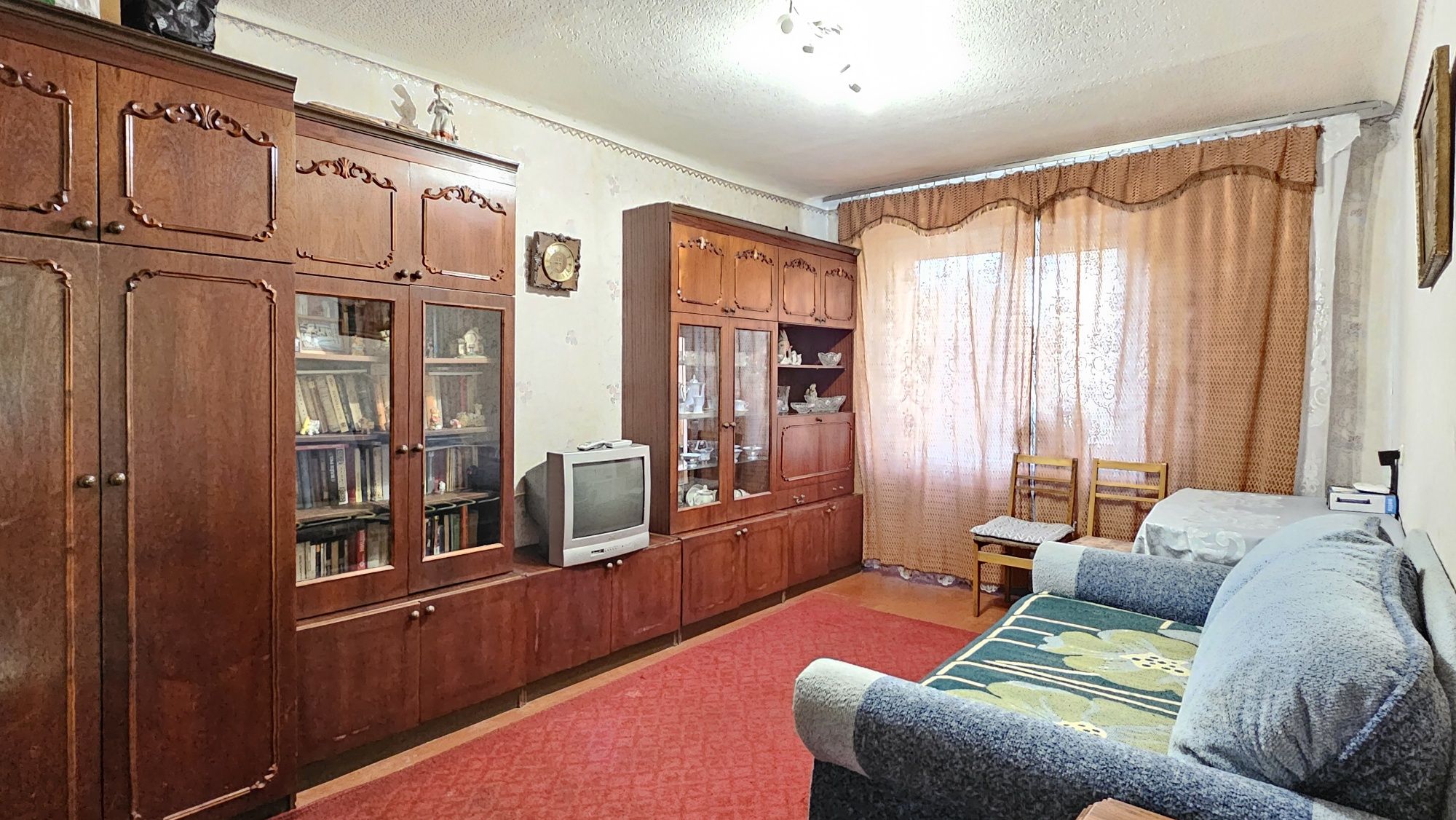 Продаж 3к квартири, метро Червоний хутір та хвойний ліс пішки!