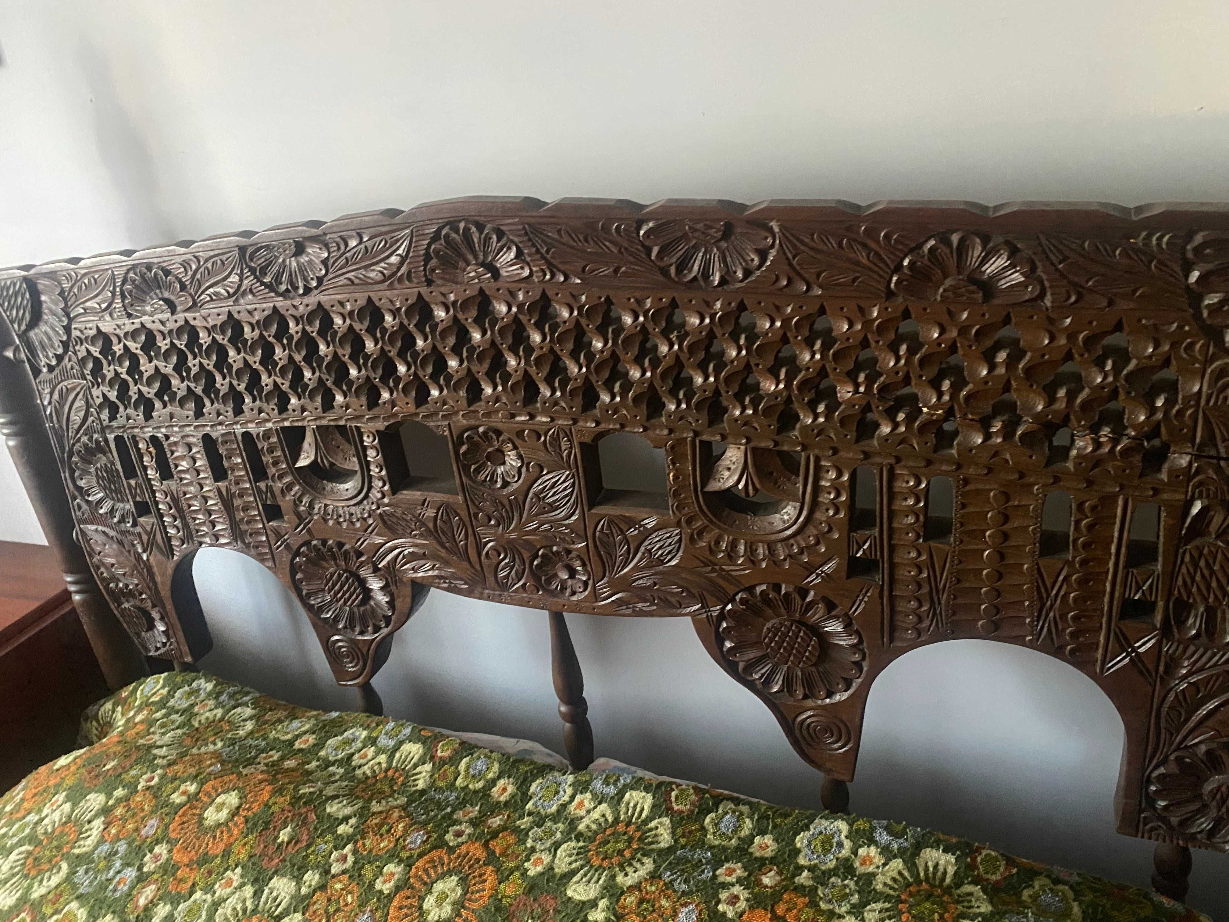 Cama de casal, com colchão
