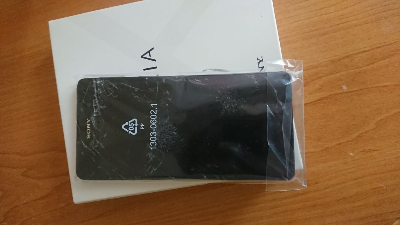 Sony xperia e5 uszkodzona!!