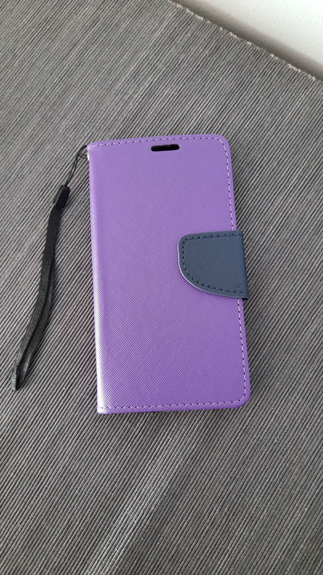 Etui pokrowiec  na Samsung J530