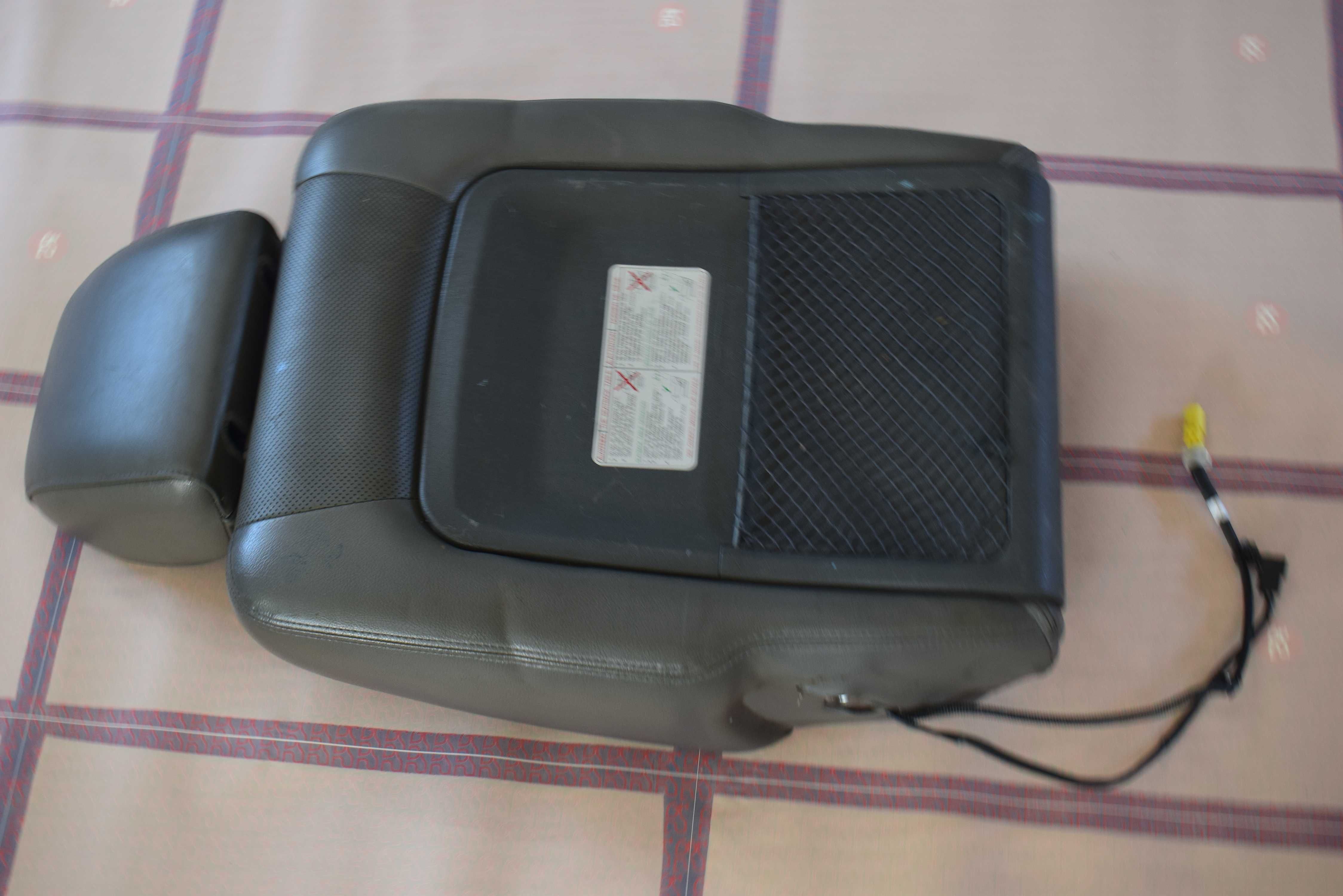 oparcie fotela prawego airbag fotel HYUNDAI TUCSON I 04-09R.