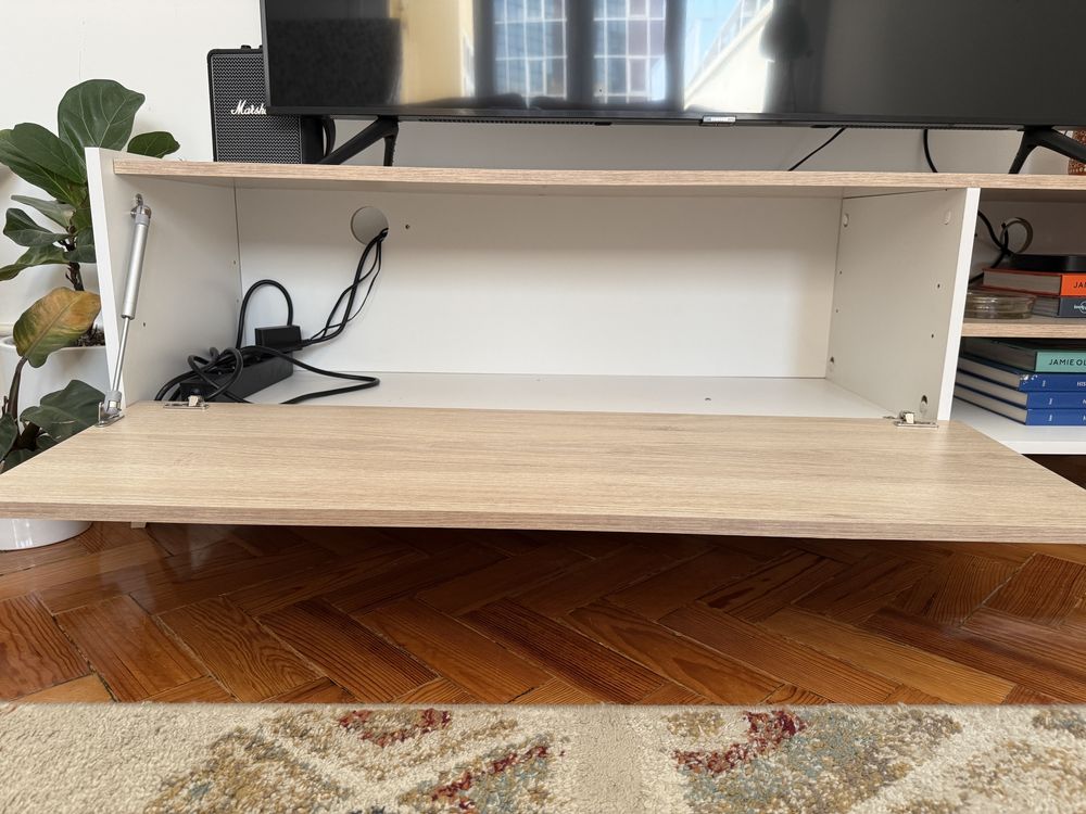 Móvel de TV televisão como novo