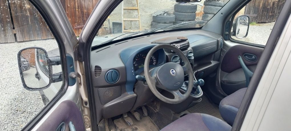 Fiat dooblo 1.9 jtd 2003r 5 osobowy