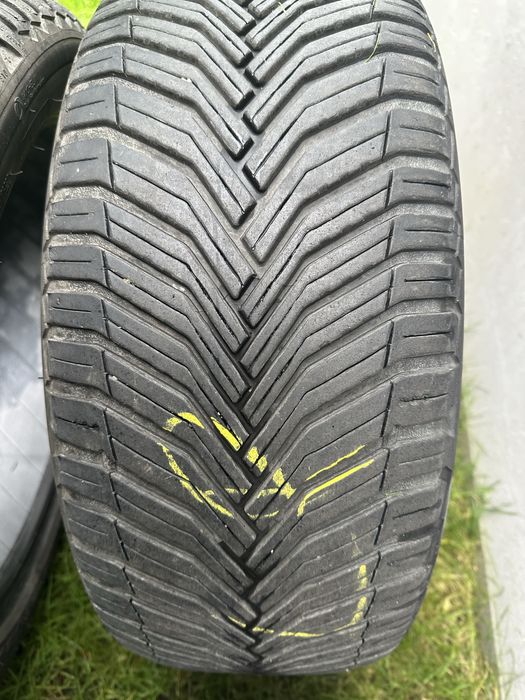 Opony Michelin CrossClimate 2 225 45 R17 Y komplet