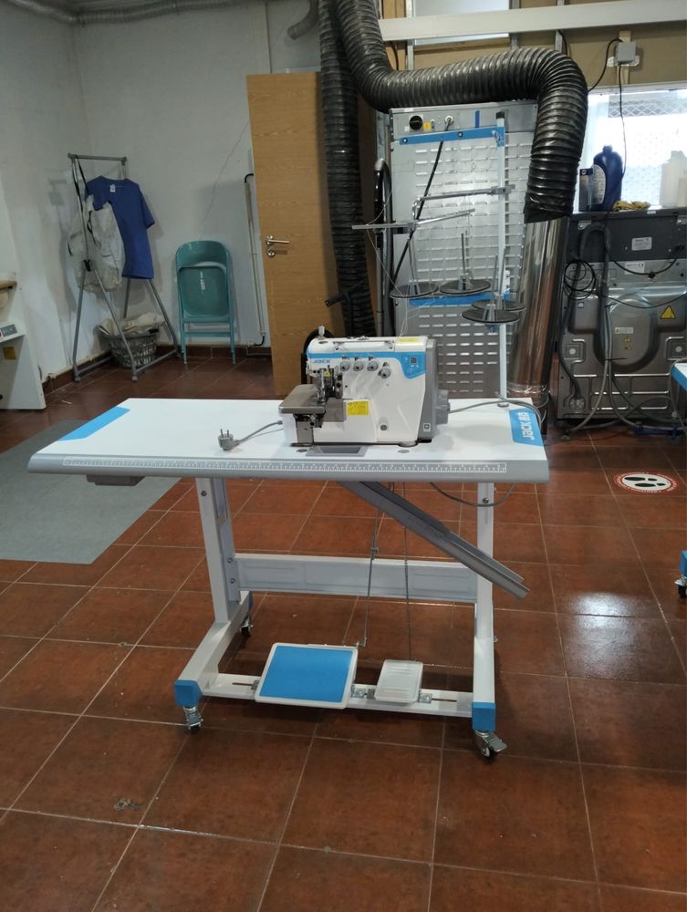 Maquinas de costura jack