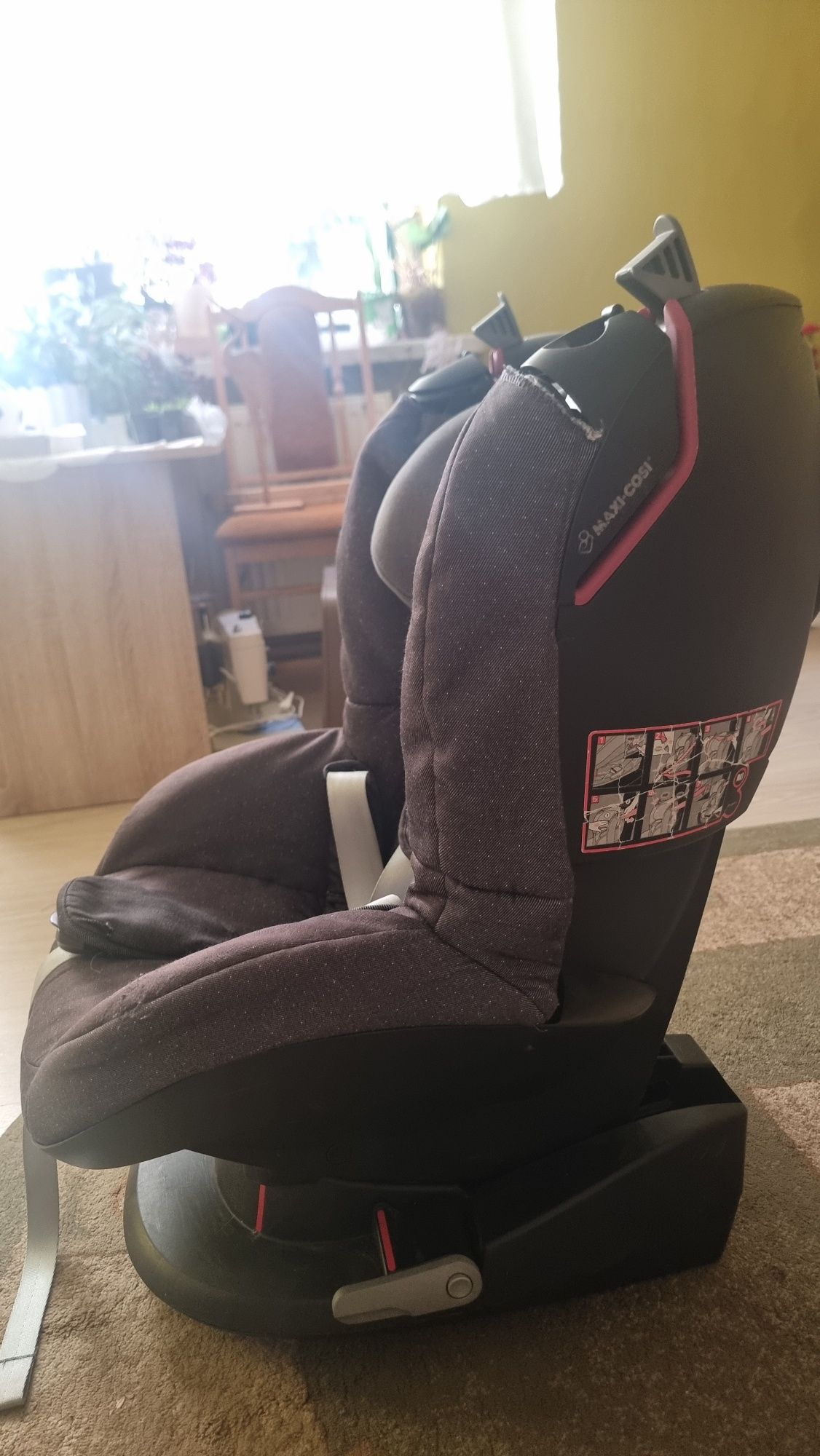 Maxi Cosi Tobi  8-19 kg